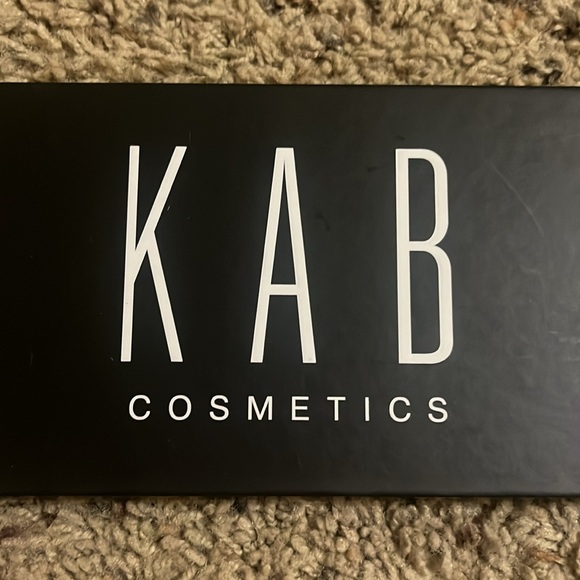 Kab cosmetics - Picture 2 of 3